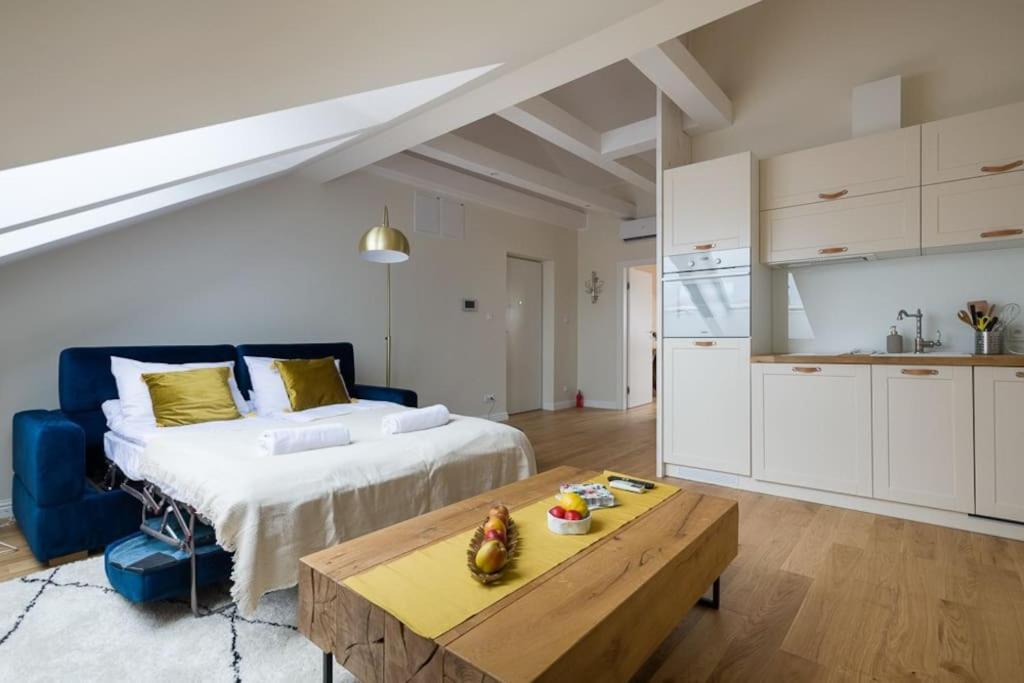 קרקוב Charming Apartment In Perfect Location מראה חיצוני תמונה
